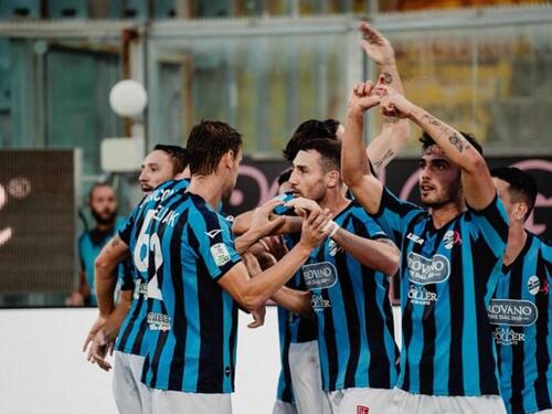 Serie B, continua la corsa del Parma. Il Lecco batte il Palermo, vince il Venezia e torna alla vittoria il Bari