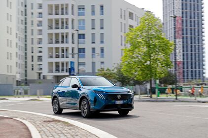 Nuova Peugeot 3008, guarda tutte le foto 5