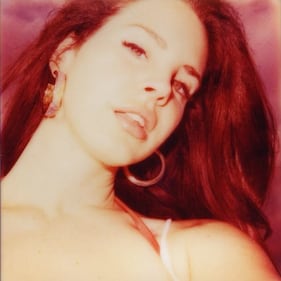 Lana Del Rey, ritorno malinconico per la sexy cantautrice 4