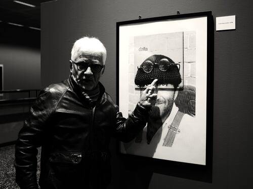 "Shot of Love" i ritratti dei cantanti di Lorenzo Chiesa a Malpensa