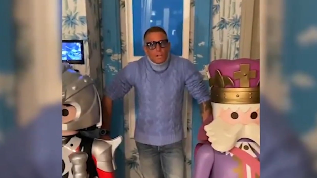 Lapo Elkann torna sui social e rivela: “Da bambino abusarono sessualmente di me”