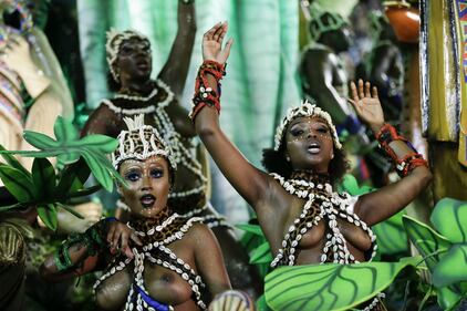 Rio, lo spettacolo delle scuole di samba 11
