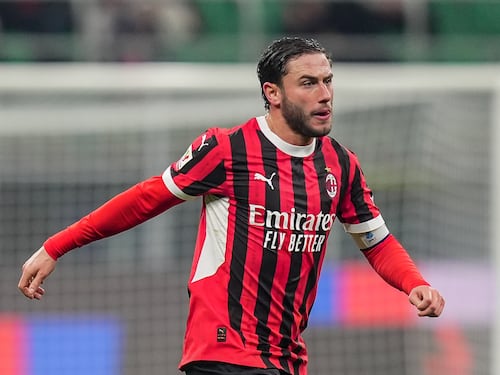 Calcio, dalla fascia al braccio a esuberi e riserve di lusso