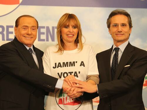 Berlusconi: "Primarie manipolabili, sì a metodo democratico che non sia monarchico"