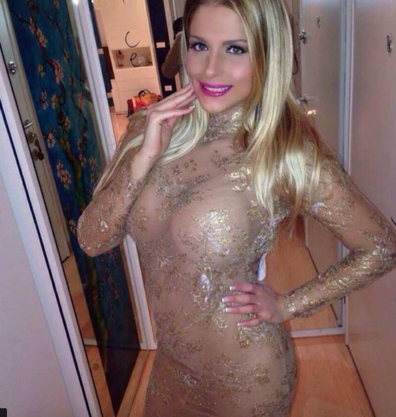 Francesca Cipriani sexy su Instagram 11