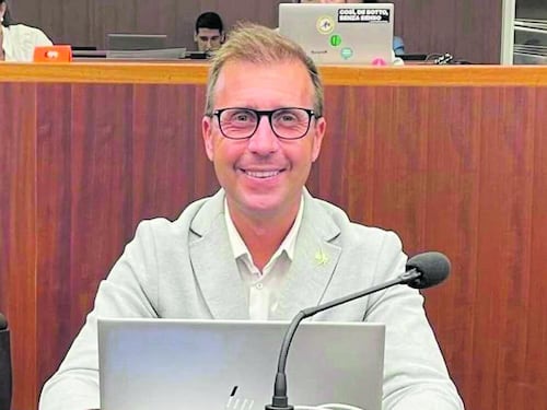 Vertice Lega per Pontida. E Vitari va da Vannacci