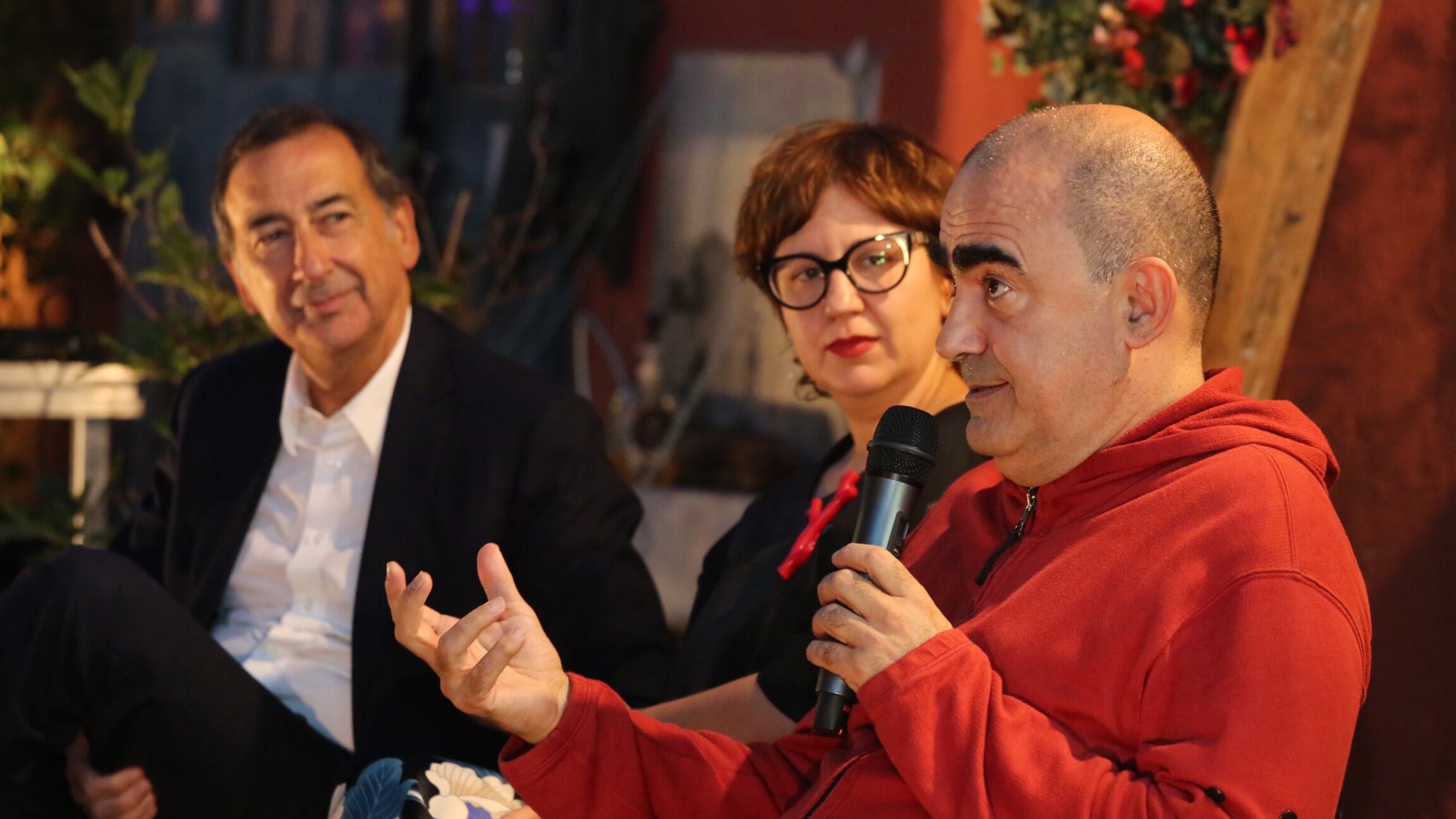"Chiudere di notte i market che disturbano. Ma non solo gli etnici"