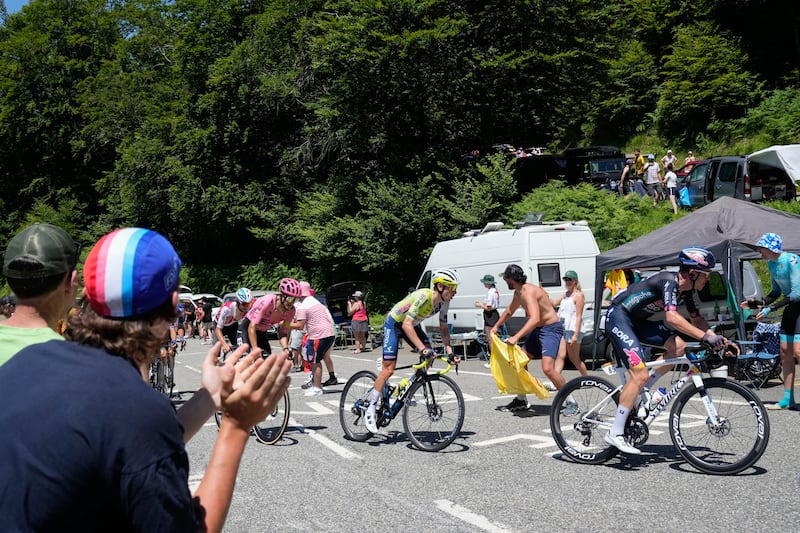 Tour tappa 15 Carapaz salita