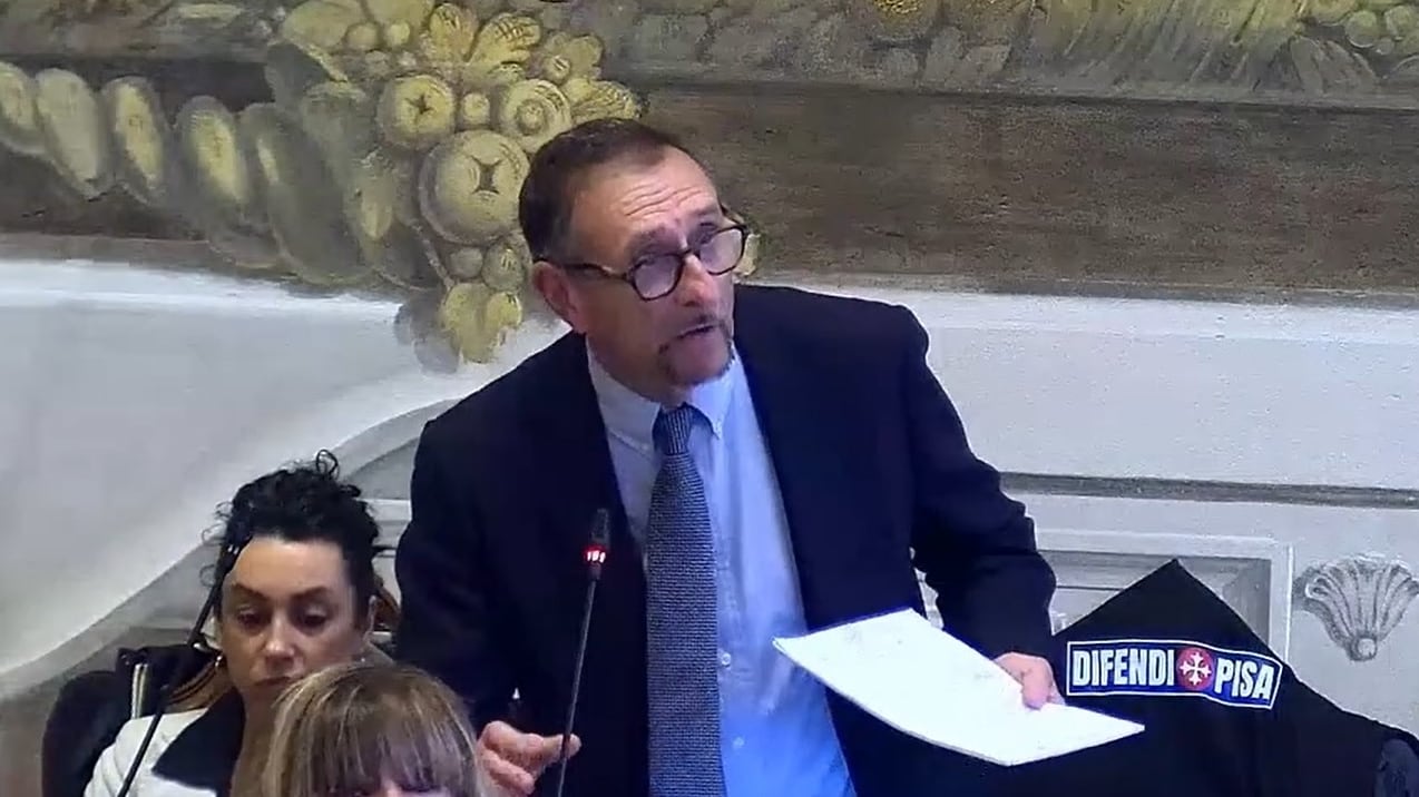"Che Guevara guerrafondaio e stupratore". Bufera sul consigliere di FdI a Pisa