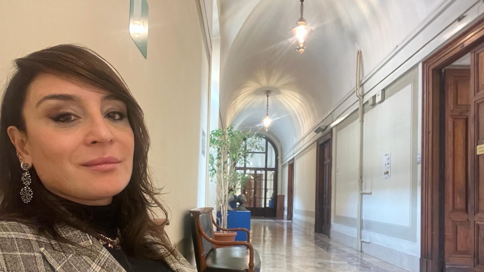"Ho un tumore e mi candido alle Europee". Valeria Alessandrini in campo con la Lega