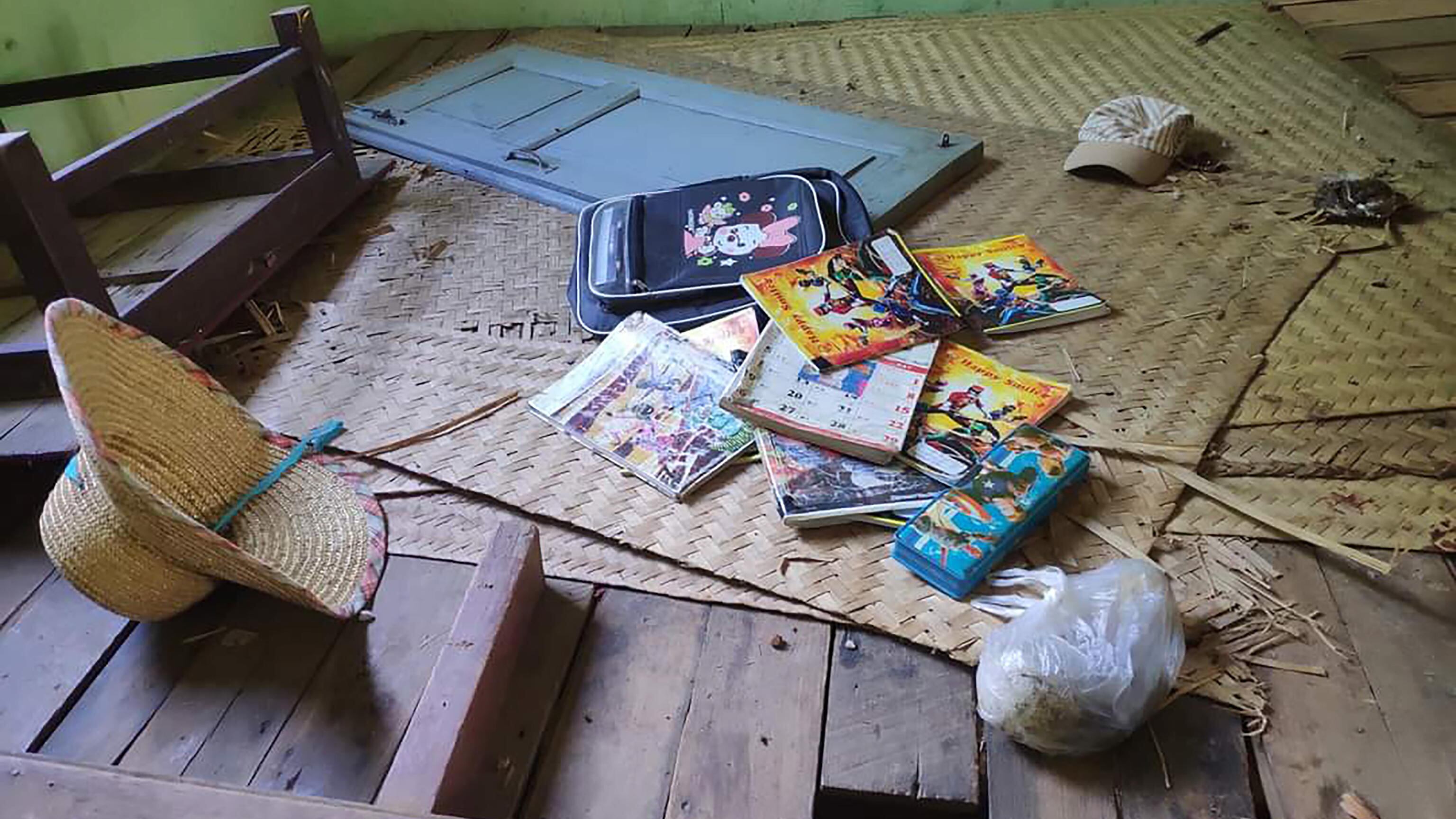Myanmar, l'esercito spara su una scuola. Morti 11 bambini ma la tv di Stato non lo dice