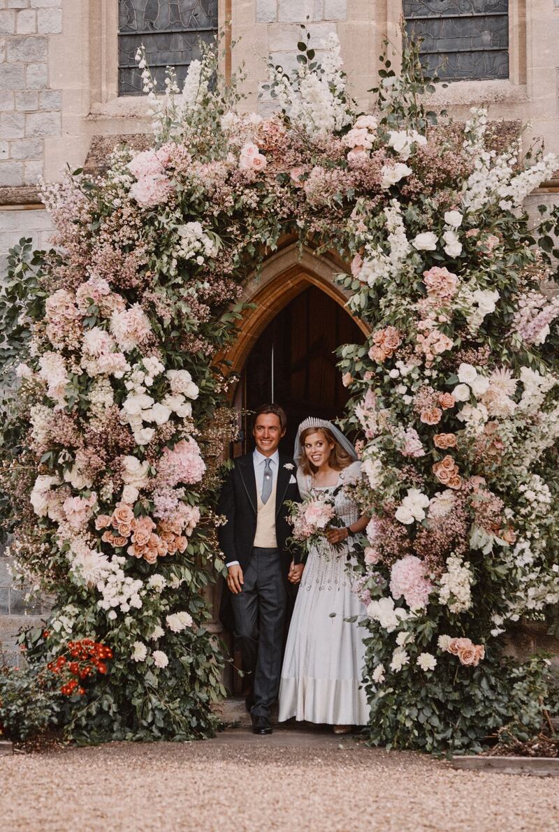 L'abito e il bouquet da sposa della Principessa Beatrice 4