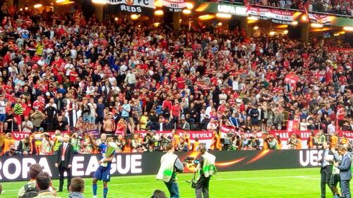 Europa League, i due italiani imbucati alla finale nell'area Vip 6
