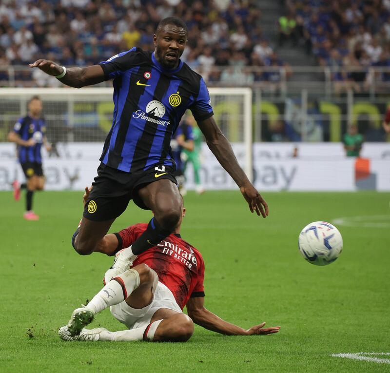 Le immagini più belle del Derby di Milano 10