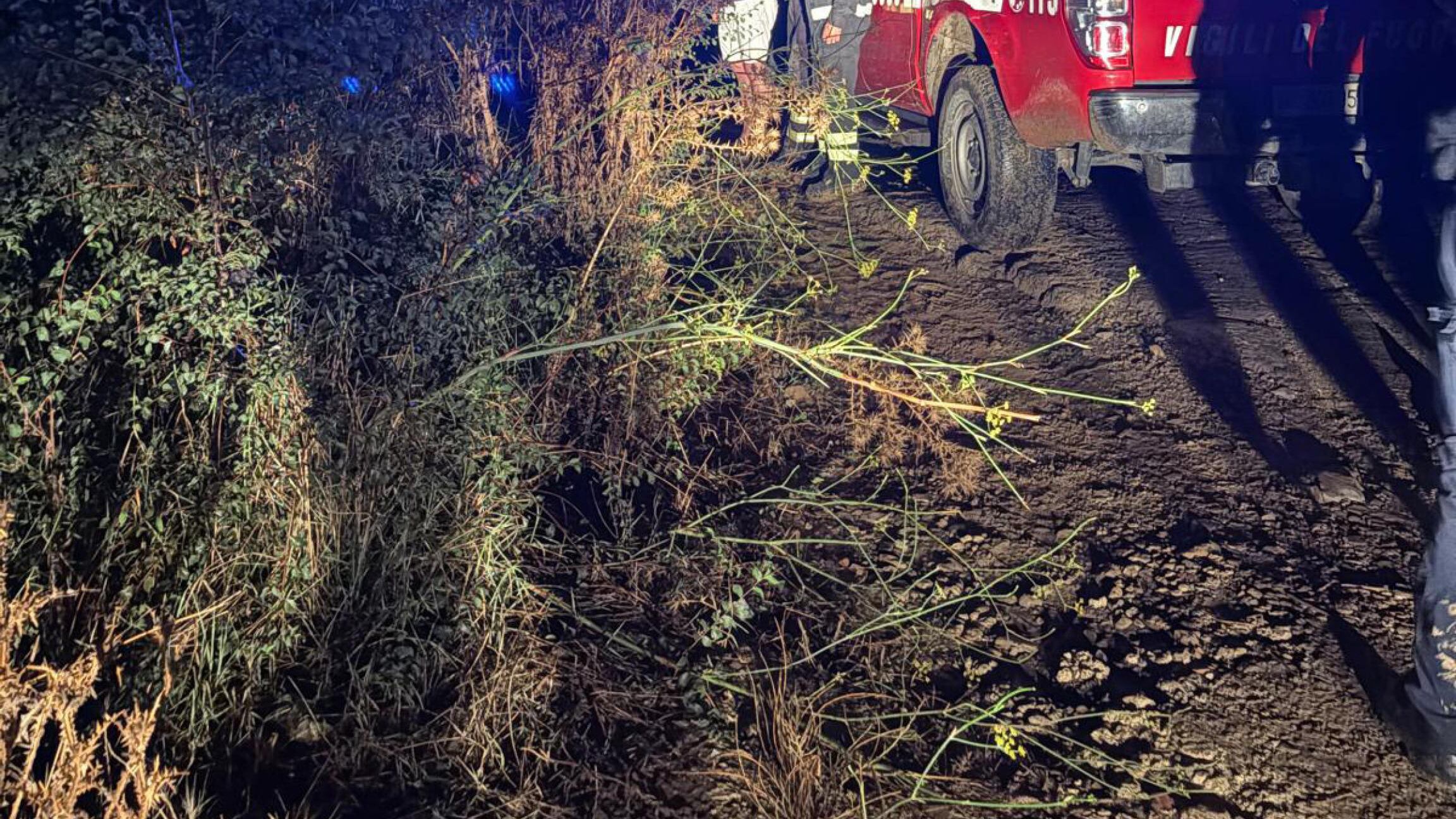 Maltempo, auto travolta a Enna: un morto. Allerta meteo in tre regioni