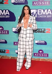 Mtv Ema 2017, i look più sexy 4