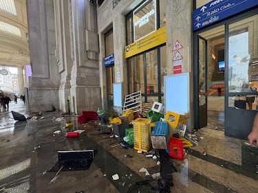 Devastazione alla Stazione di Milano presa d'assalto dai Pro Pal 1