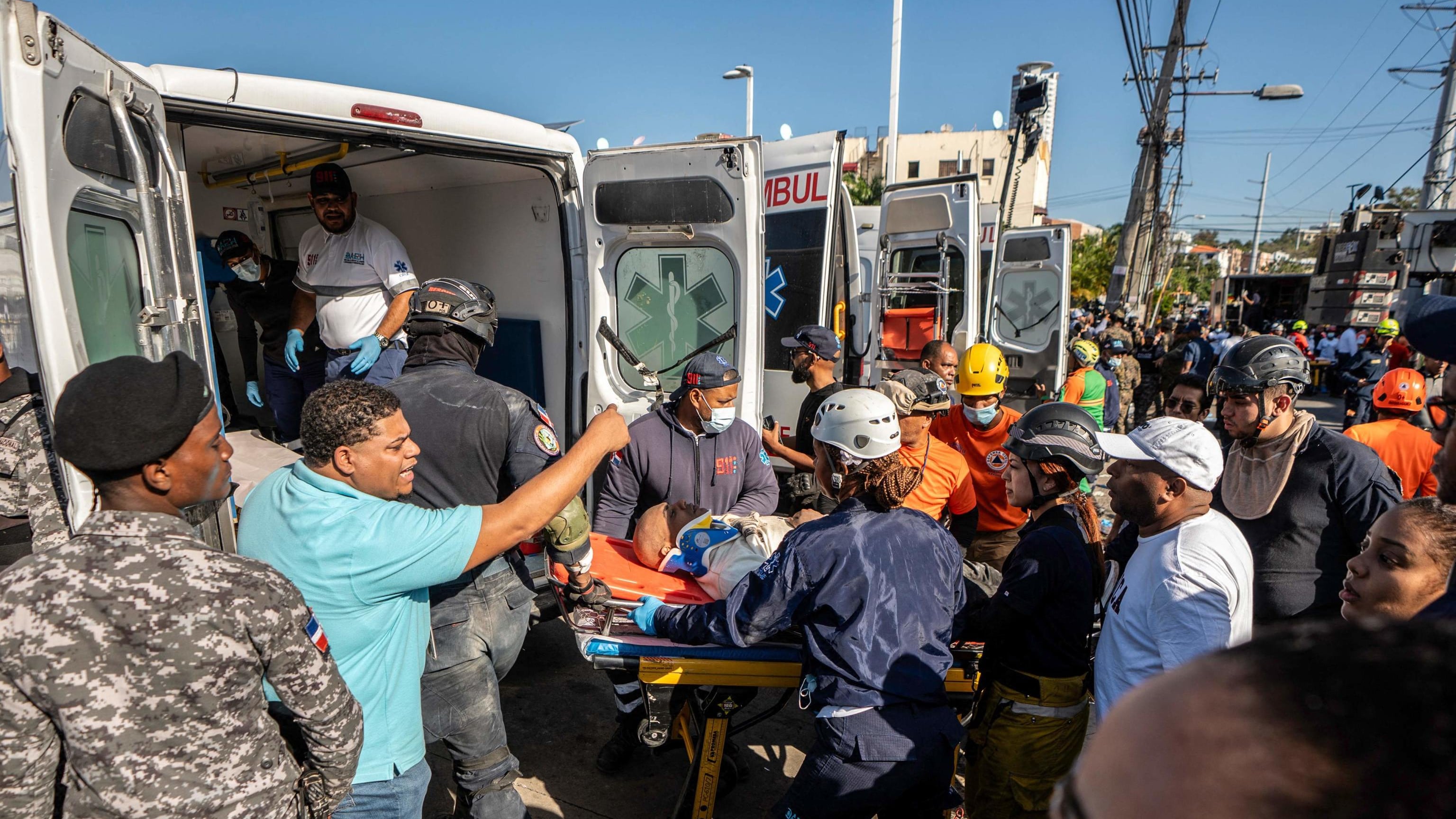 Crolla una discoteca a Santo Domingo: 98 morti. Tra loro due campioni di baseball