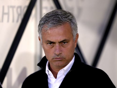 Mourinho scatenato: "Vogliono cancellare 16 anni di carriera, sono tutti Einstein"