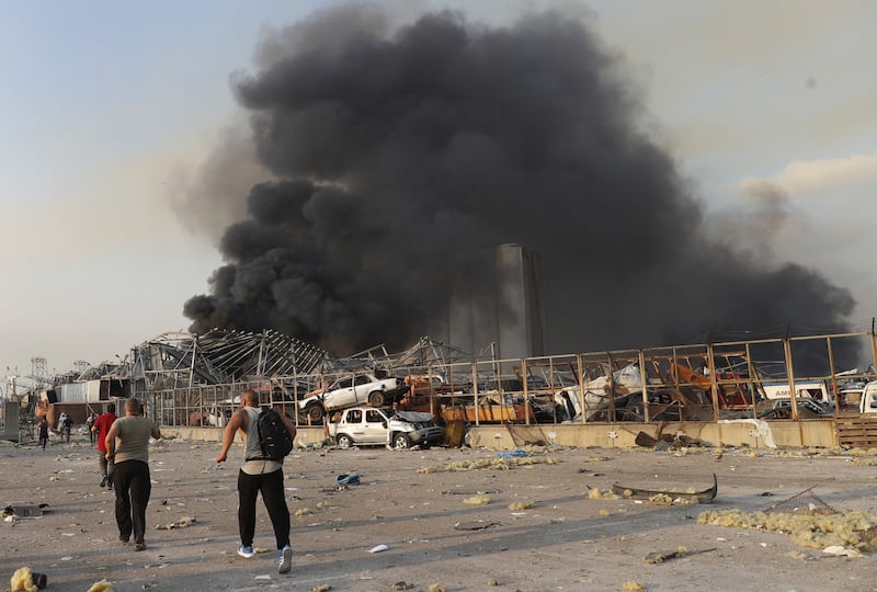 Beirut, due esplosioni devastano il porto 1