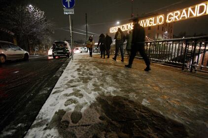 Maltempo, neve e gelo al Nord: disagi sulle strade 18