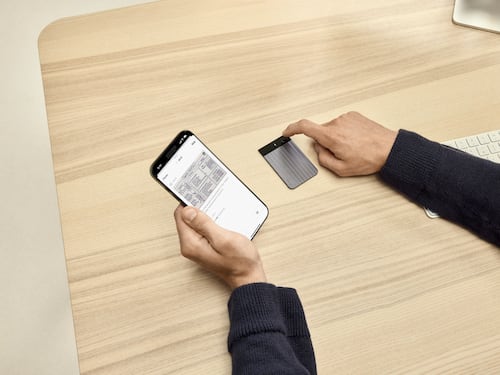 Plaud Note Pro, il registratore intelligente che cambia il modo di lavorare con le parole