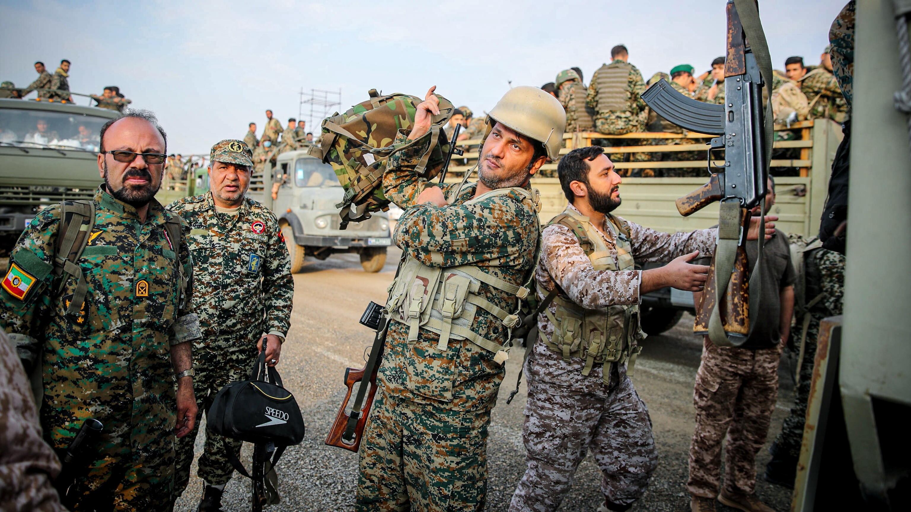 L'Iran muove tank e missili: cosa rivelano i giochi di guerra
