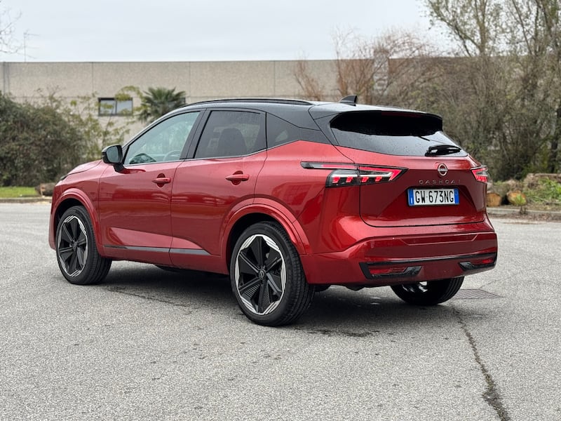 Nissan Qashqai 2025: guarda la gallery del nuovo SUV giapponese mild-hybrid 10