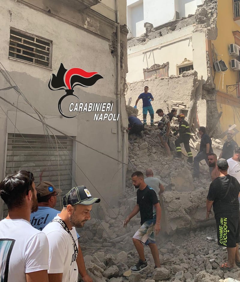Crollo della palazzina a Torre del Greco 3