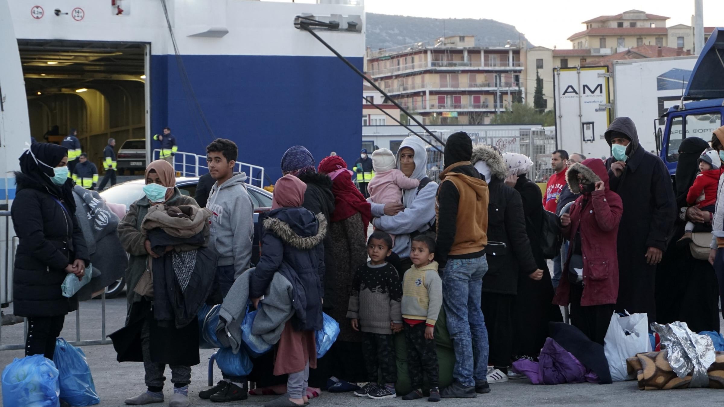 Patto migranti al via, la Grecia prepara la stretta: “Confini sotto controllo”