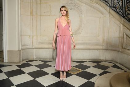 Cara Delevingne hot alla Paris Fashion Week 4