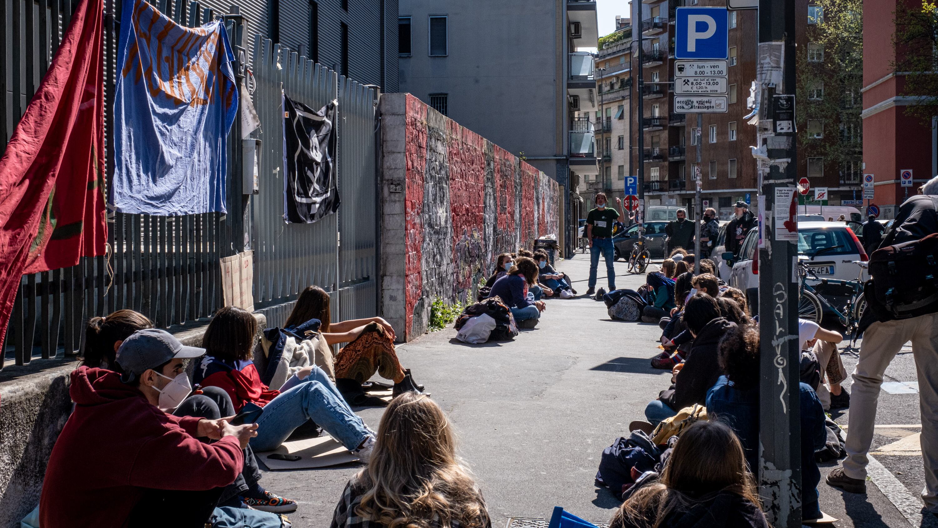 Protesta dei prof: "Test e sicurezza. Così noi a rischio"