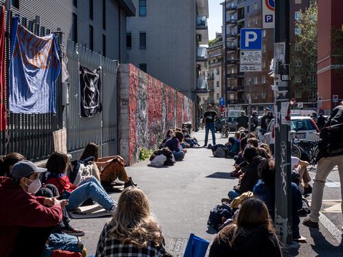 Protesta dei prof: "Test e sicurezza. Così noi a rischio"