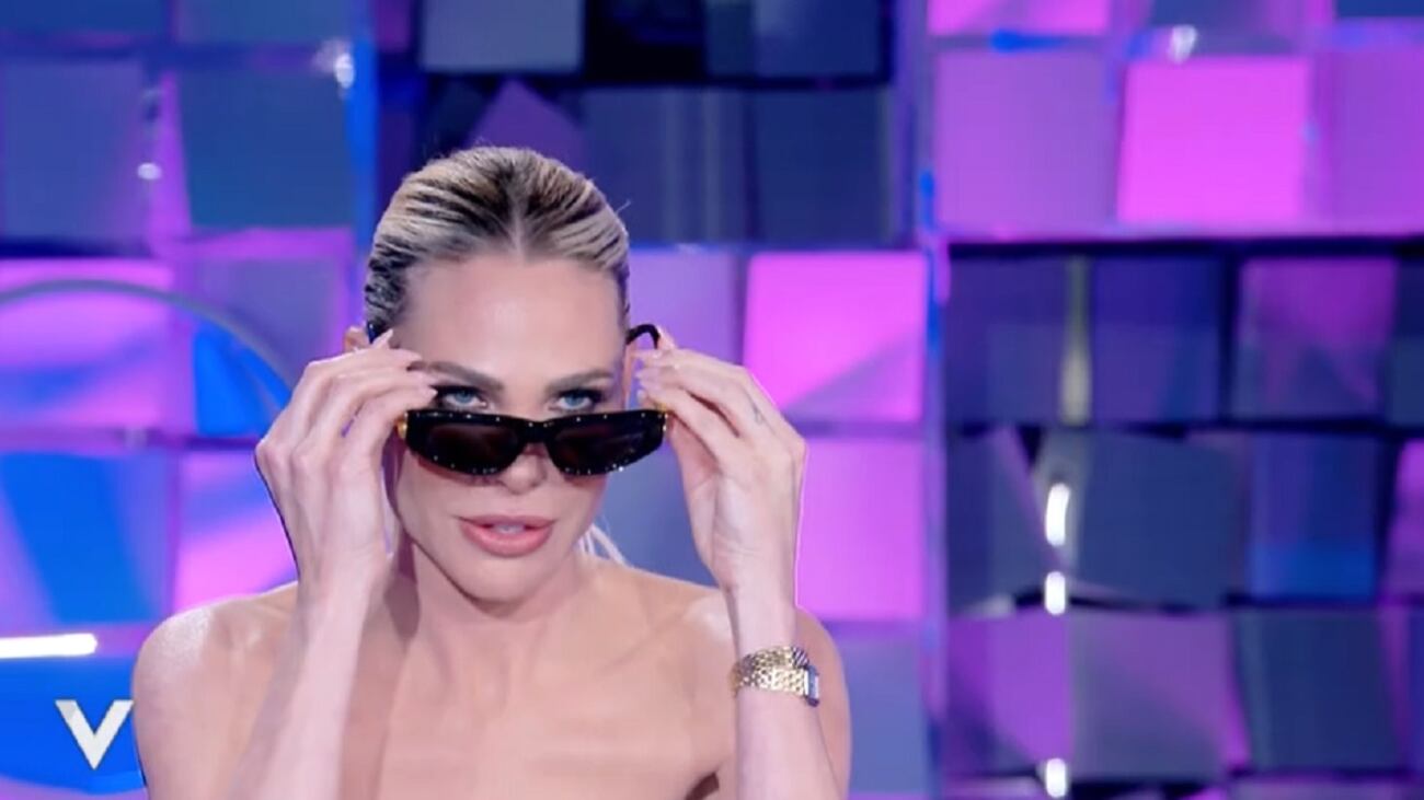 "Bastian così", "Non ci credo". Cos'ha combinato Ilary Blasi a Verissimo