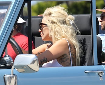 Lady Gaga dopo la spiaggia e con Bradley Cooper 29
