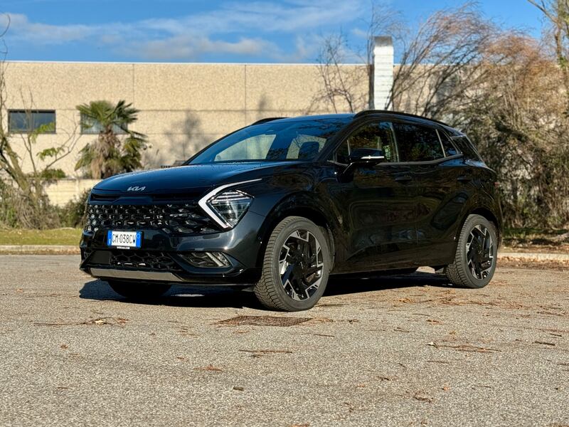 Kia Sportage PHEV: guarda la gallery del suv ibrido plug-in 1