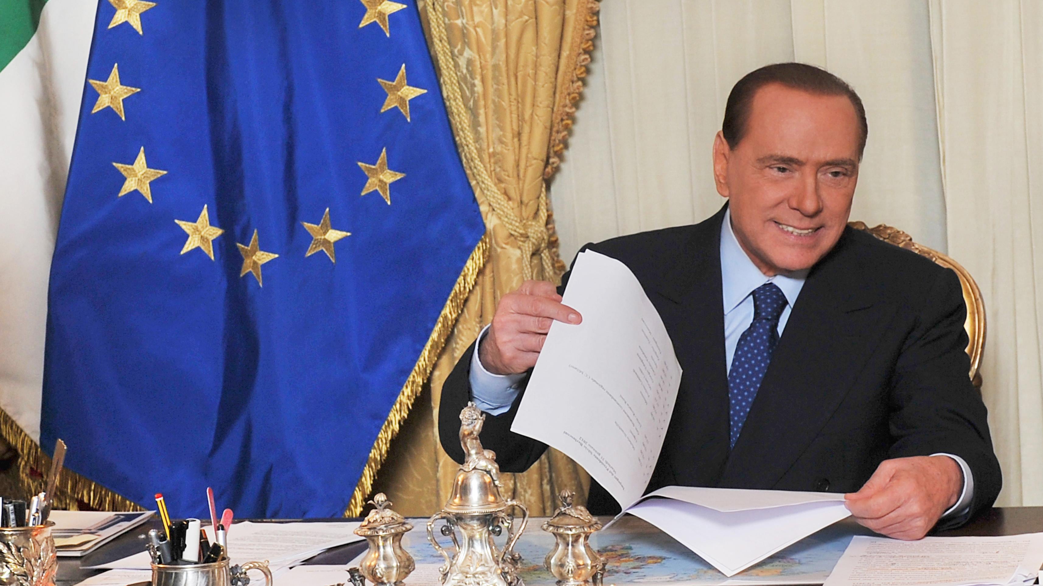Berlusconi solidale: ma nessuno difese me