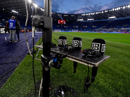 Calcio in tv, in 3 anni la pirateria ha rubato un miliardo