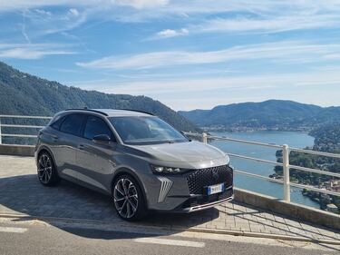 DS 7 E-Tense 4x4, da Milano a Cernobbio: guarda la gallery 2