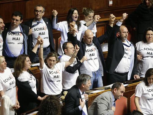 Contrordine, grillini: meno rabbia, più proposte
