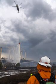 Australia, lo spettacolare incendio della miniera di carbone 6