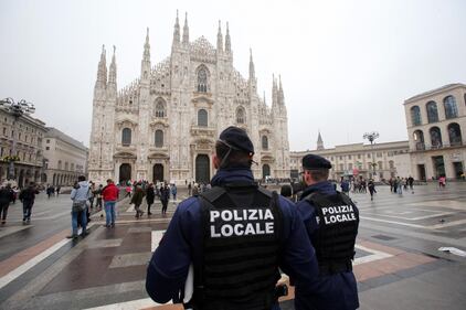 Milano, più controlli al Duomo e alla Scala 18
