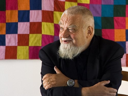 L’unico modo per salutare Enzo Bianchi è ripartire