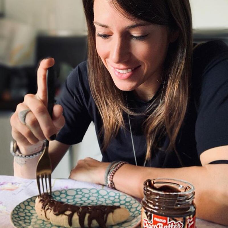 Regina Baresi spopola su Instagram: gli scatti della figlia d'arte 10