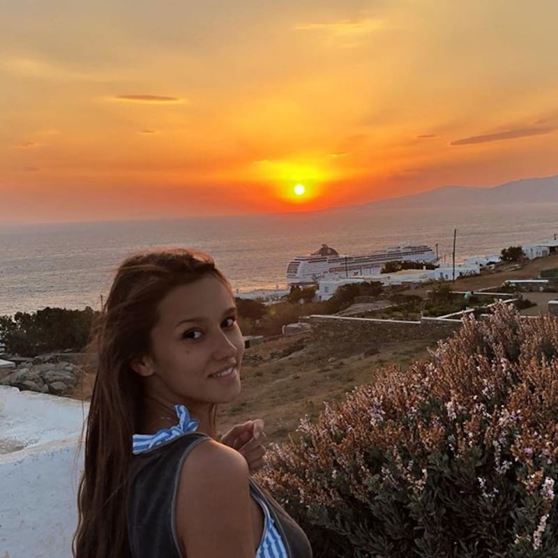 Lady de Vrij si mette in mostra su Instagram: gli scatti di Doina Turcanu 12