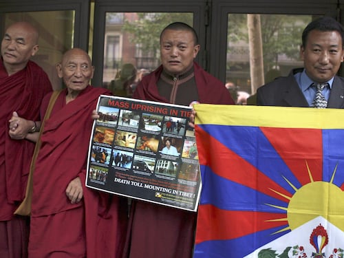 Monaci tibetani alla Corte nazionale spagnola