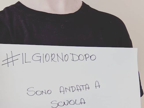 "Il giorno dopo andai a scuola". La lezione di Eva a Beppe Grillo