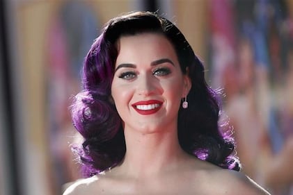 Katy Perry, sexy e ricca: 135 milioni di dollari nel 2015 26
