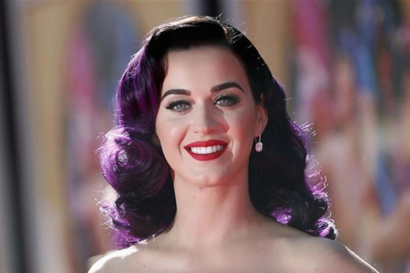 Katy Perry, sexy e ricca: 135 milioni di dollari nel 2015 26
