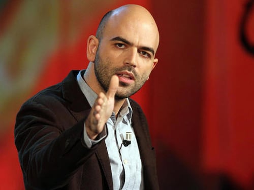 Saviano: "Vado avanti con psicofarmaci"